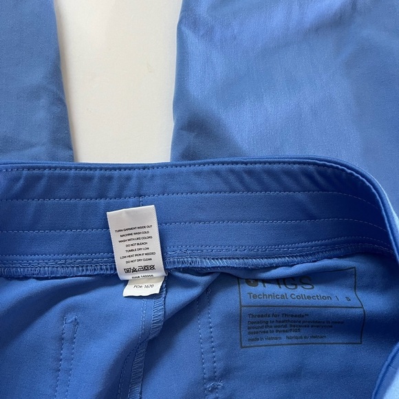 Figs Zamora Jogger Scrub Pants Size Small Blue - Picture 8 of 9